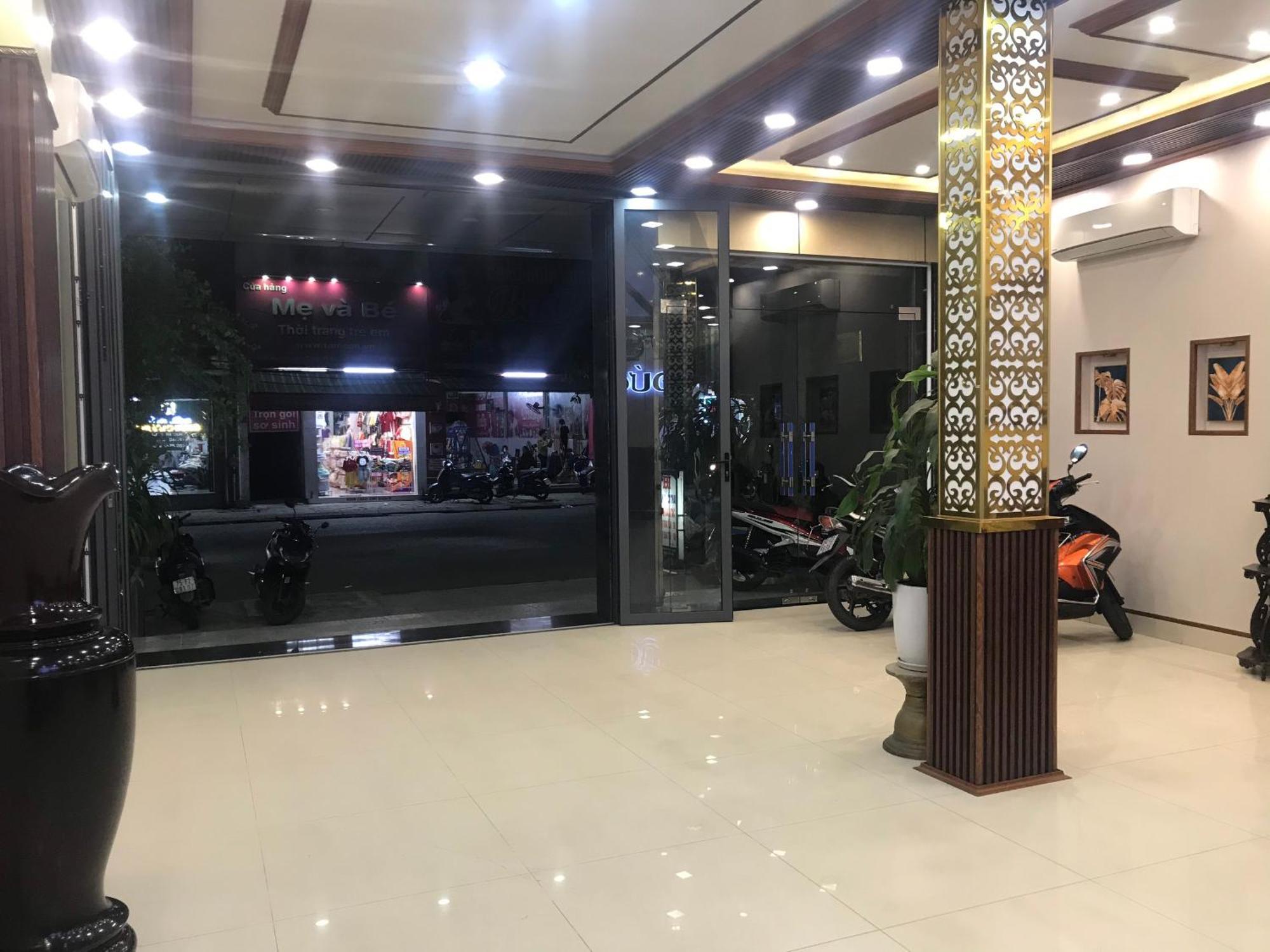 Duc Loc 2 Hotel Хуе Екстериор снимка